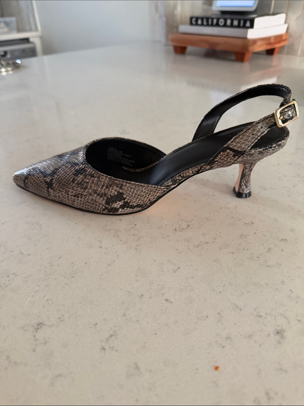 GAP Snake-Print Slingback Pointed Toe Kitten Heel - 8 - Picture 2 of 2